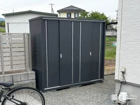 物置とサイクルポートで使いやすさを高めた機能的な外構工事
