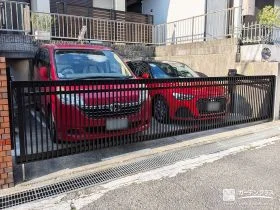 電動カーゲートで愛車を守る安心快適な駐車スペースづくり工事