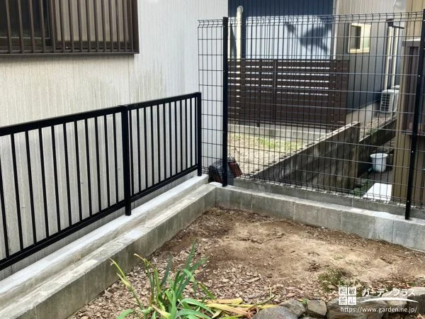 2種類のフェンスでお庭の快適さを高めた境界リフォーム工事