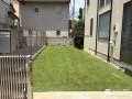 鮮やかな人工芝で一年中快適に楽しめるお庭へリフォームした工事