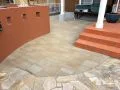 ナチュラルカラーがおしゃれなインターロッキングテラス
