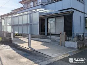 視線に配慮しながら駐車しやすく生まれ変わった外構リフォーム工事