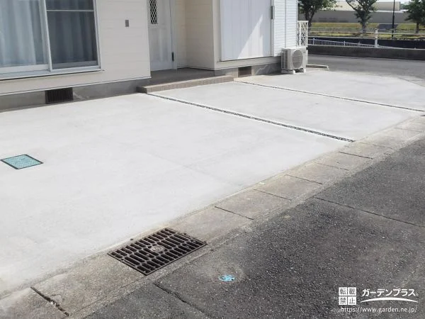 砂利スリットを入れて排水性を向上させた駐車スペース工事