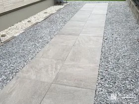 裏庭の足元を整備して使いやすく[施工後]