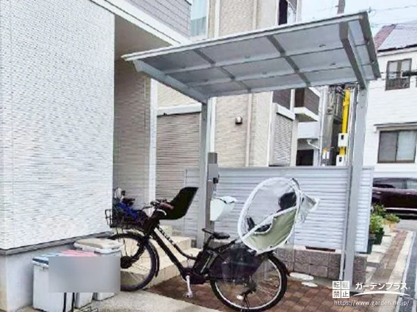 自転車を雨や日差しから守り防犯性にも配慮したお庭整備工事