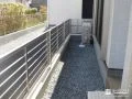 視線を程よく遮り宅配の受け取りを便利にして緑も楽しめる工事