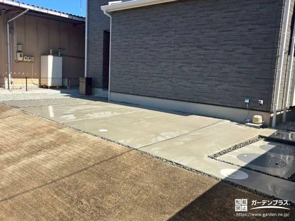 駐車しやすく雑草対策にも配慮した仕上がりのすっきり外構工事