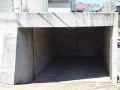 コンクリートガレージをすっきり使いやすく整えた内装仕上げ工事