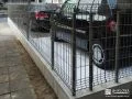 見通しを保ちながら敷地をきちんと区切るメッシュフェンス工事