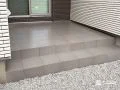 ステップを1段追加し行き来が楽になるタイルデッキ