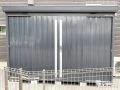 犬走りを有効活用する大容量物置の設置工事