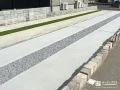 剥がれた人工芝を砂利へ変更し整えた駐車スペースリフォーム工事