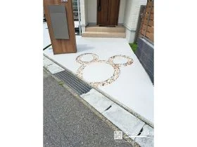 見るたびに気分が弾むアプローチ