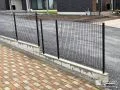 敷地条件に合わせた境界フェンス