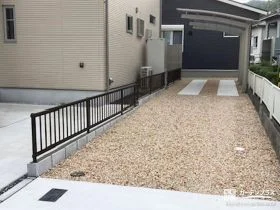 敷地をすっきり区切り安心感を高める境界フェンス設置工事