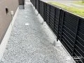 管理の手間と防犯性に配慮した犬走り