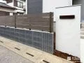 木目調フェンスが馴染むプライベート空間を整えた外構工事