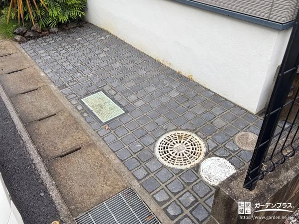 豊かな素材の表情を楽しめるすっきりとした空間へ変えた外構工事