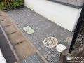 豊かな素材の表情を楽しめるすっきりとした空間へ変えた外構工事