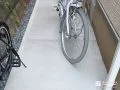 自転車の出し入れをスムーズにする駐輪スペースと犬走り工事