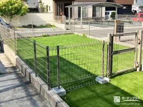 開放感とプライバシーを叶えるフェンスを場所で使い分けた工事
