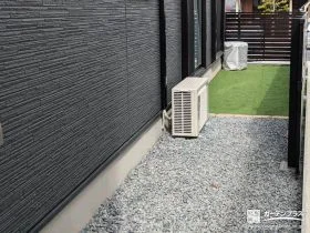 お庭と犬走りに雑草対策[施工後]