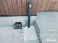 スリムな形状の立水栓