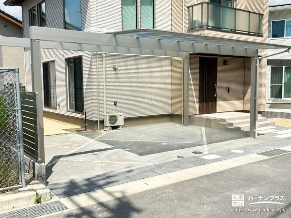 明るい外観に調和する開放感のある新築外構
