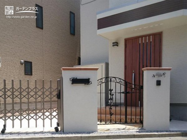 ナチュラルなヨーロッパ風門構えの新築外構一式 No 4563 新築外構一式の施工例 外構工事のガーデンプラス