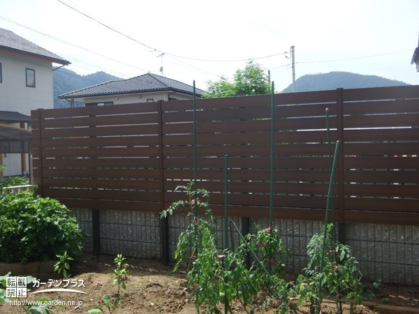 香川県の外構施工例一覧 目隠しフェンス 外構工事のガーデンプラス