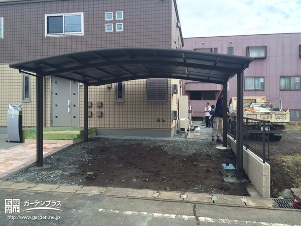 外構施工例一覧 カーポート 50万円まで 画像表示 外構工事のガーデンプラス
