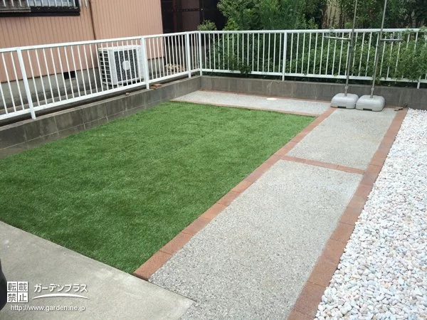 No.4901 お庭に人工芝と砂利、レンガを敷き過ごしやすい環境にした外構工事