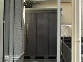 収納力が魅力のオシャレな物置[施工後]