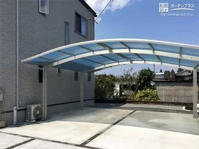 シンプルなアール屋根のカーポート[施工後]