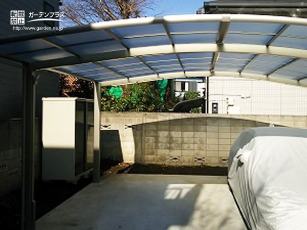 広いスペースに土間コンクリート打設と物置の設置工事 No 5404 駐車スペースの施工例 外構工事のガーデンプラス