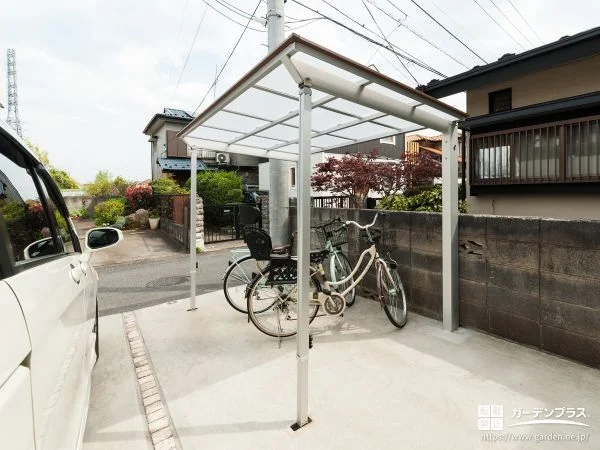 雨から守るサイクルポート