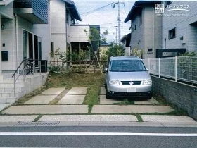 施工前の駐車スペース[施工後]