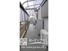 家事に便利なテラス屋根のサービスヤード