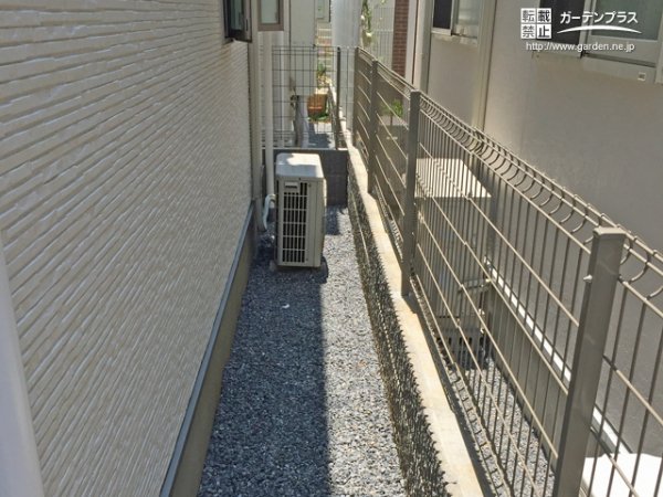 外構施工例一覧 サイクルポート 犬走り 50万円まで 2ページ目 外構工事のガーデンプラス
