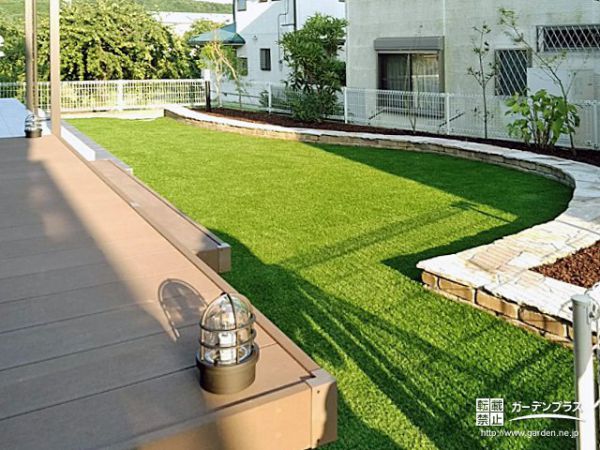 人工芝 縁石の外構施工例一覧 外構工事のガーデンプラス
