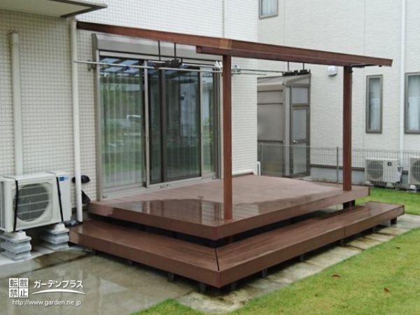 ウッドデッキの活用の幅を広げるテラス屋根の設置 No 6984 テラスまわりの施工例 外構工事のガーデンプラス ウッドデッキの活用の幅を広げるテラス屋根の設置 No 6984 テラスまわりの施工例 外構工事のガーデンプラス
