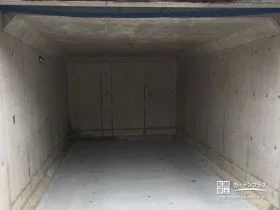 掘り込み駐車場の美しさが甦る上塗りコンクリートリフォーム工事