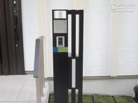 スマートでスタイリッシュな機能門柱[施工後]