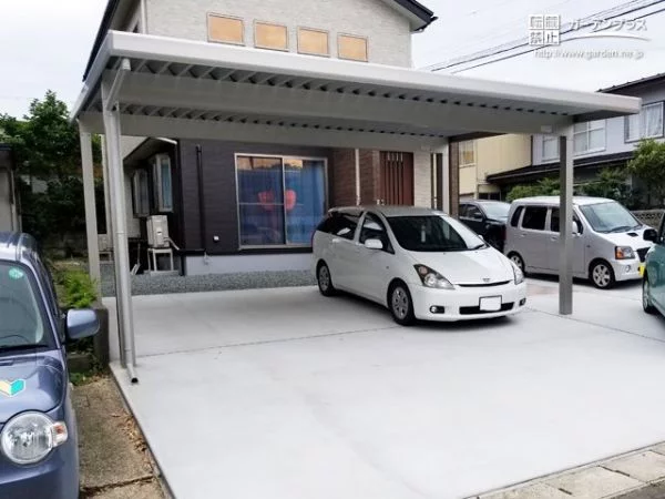 No.7433 雨の日の泥はねを防ぐ駐車スペースのリフォーム工事