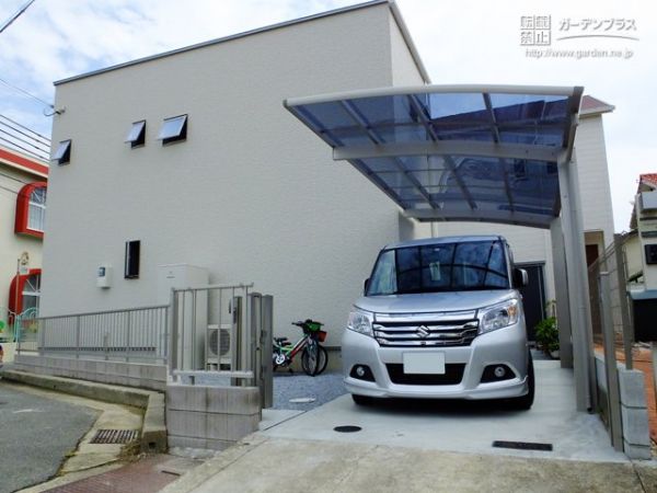 外構施工例一覧 カーポート 50万円 100万円 外構工事のガーデンプラス