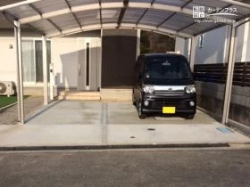 車の乗り降りを快適にする駐車スペース[施工後]