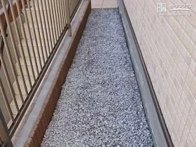 お手入れ簡単でお住まいの印象を明るくする犬走り[施工後]
