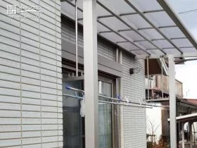 お洗濯物干しに強い味方のテラス屋根[施工後]