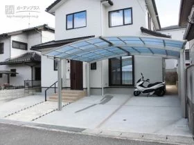 気品と高級感に溢れる乱形石が彩りを添える新築外構一式工事