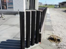 デザイン性の高い枕木材[施工後]